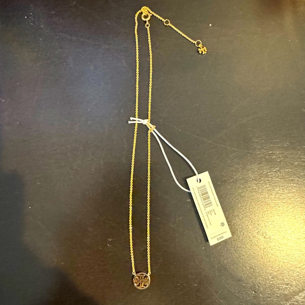 Brand new with tags Tory Burch necklace
